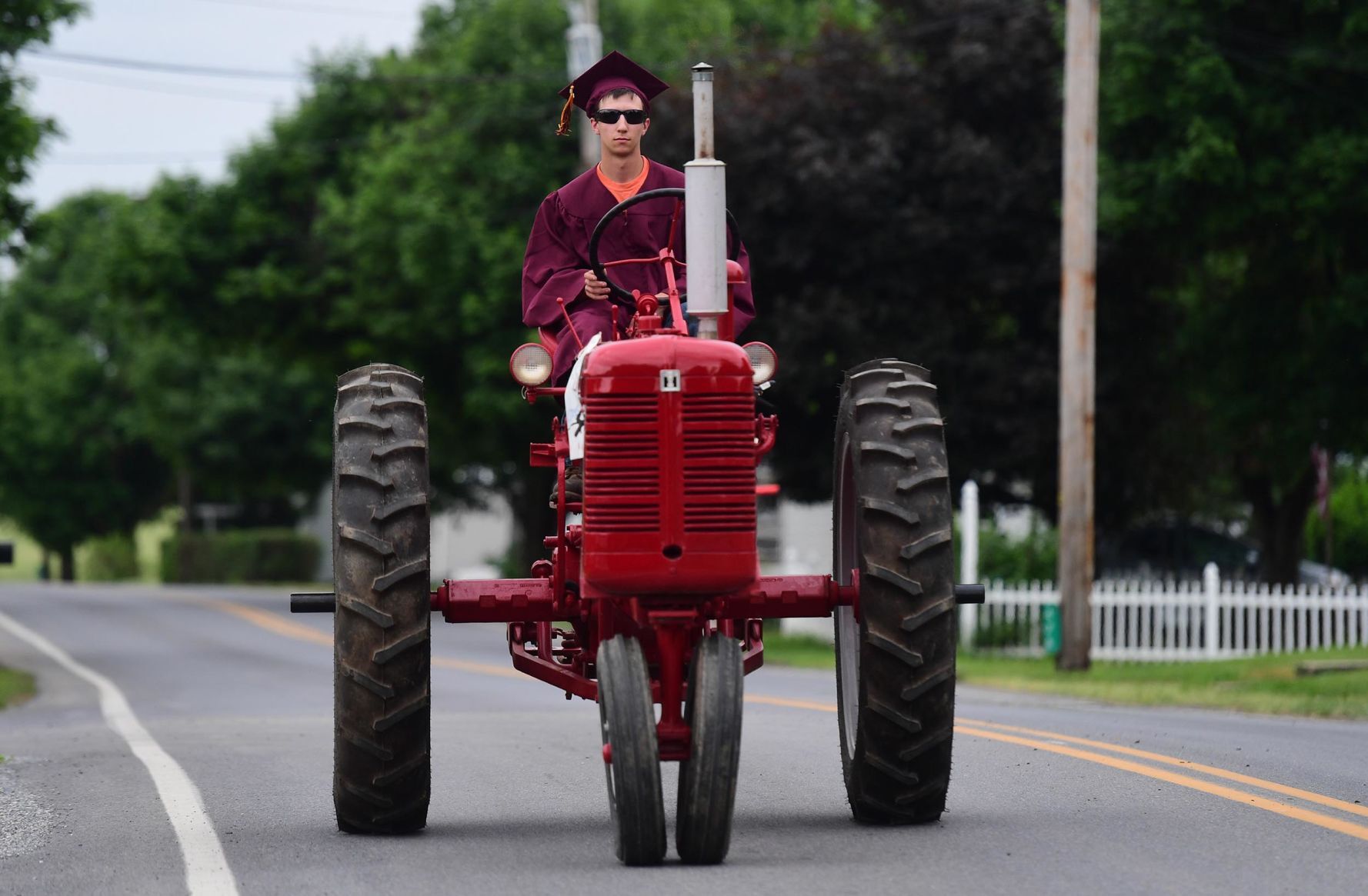 Big Spring Graduating Seniors Car Parade 41.JPG